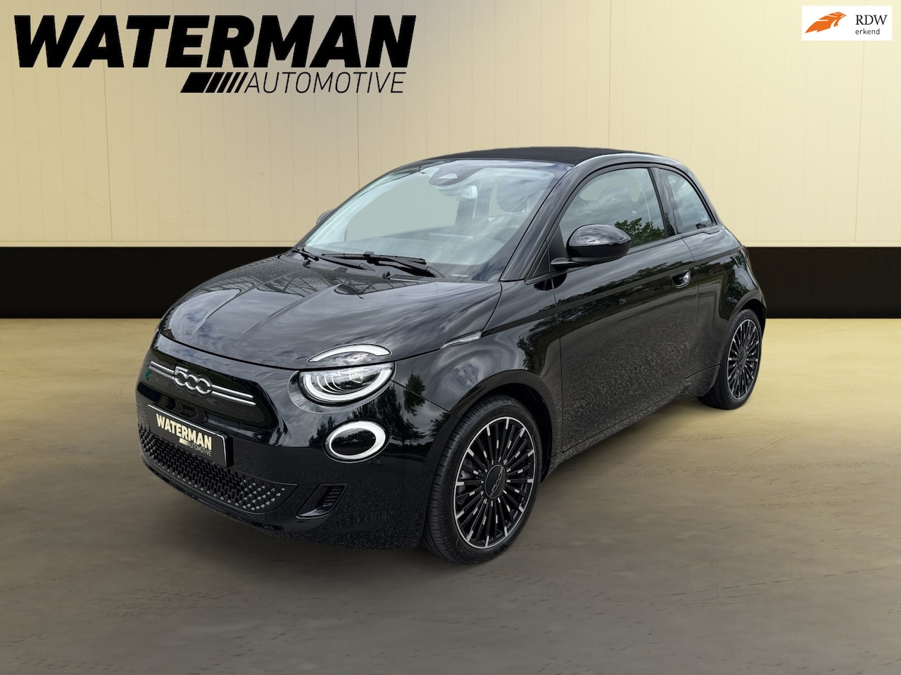 Fiat 500e - CABRIO ICON+ 42KWH Soh 93%/MAGIC-EYE/PDC/17"INCH/LED/BTW!! - AutoWereld.nl
