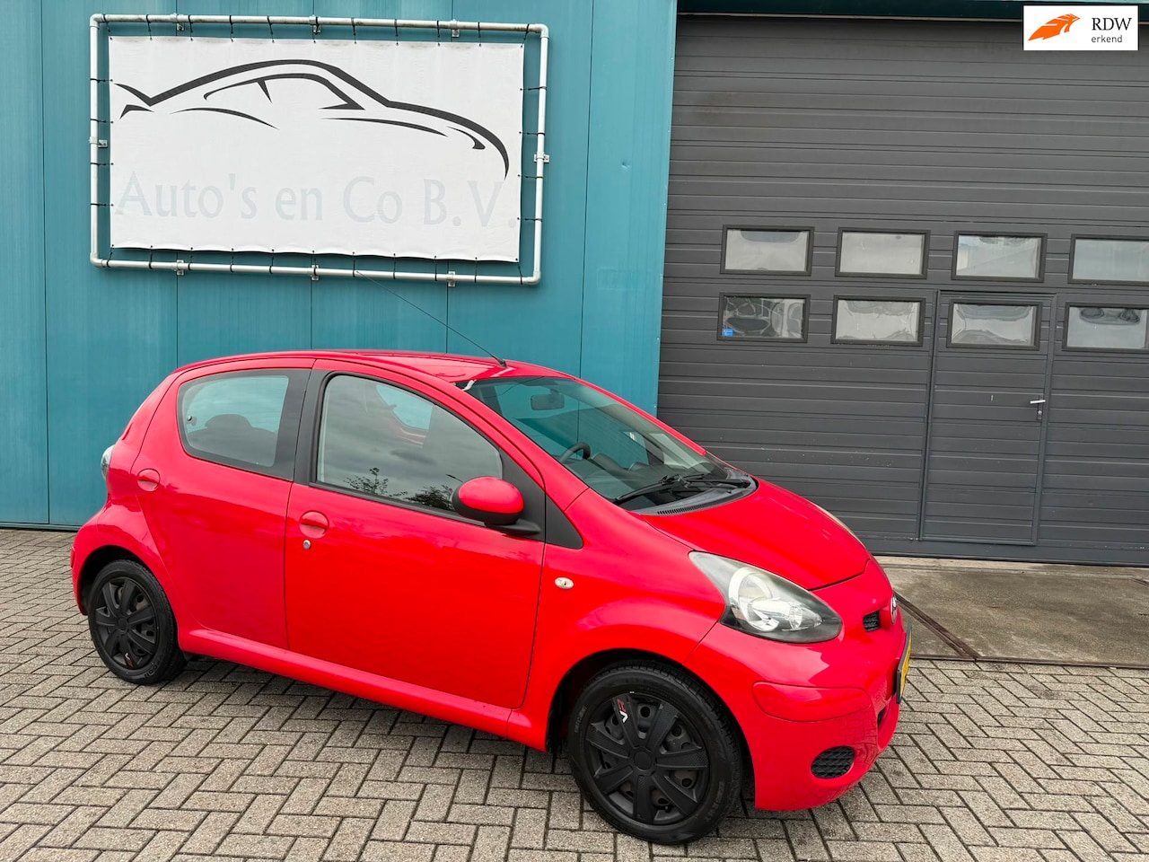 Toyota Aygo - 1.0-12V Aspiration Green 5-deurs Airco Stuurbekr NL Auto NAP Incl nw Apk 10-2027 - AutoWereld.nl