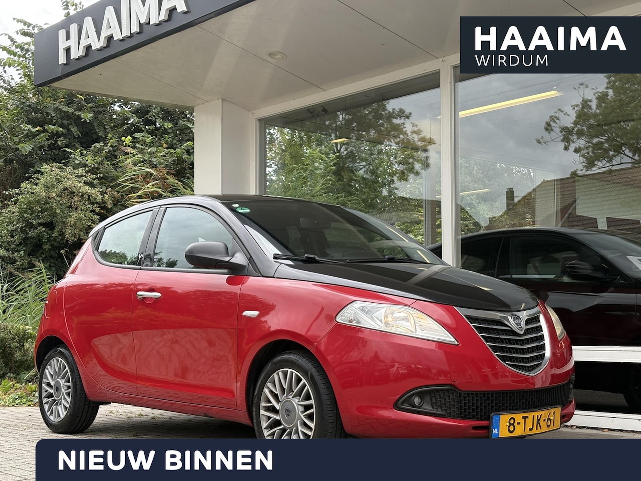 Lancia Y(psilon) - Ypsilon 0.9 TwinAir Silver Plus | Two Tone | Weinig kilometers | Airconditioning - AutoWereld.nl