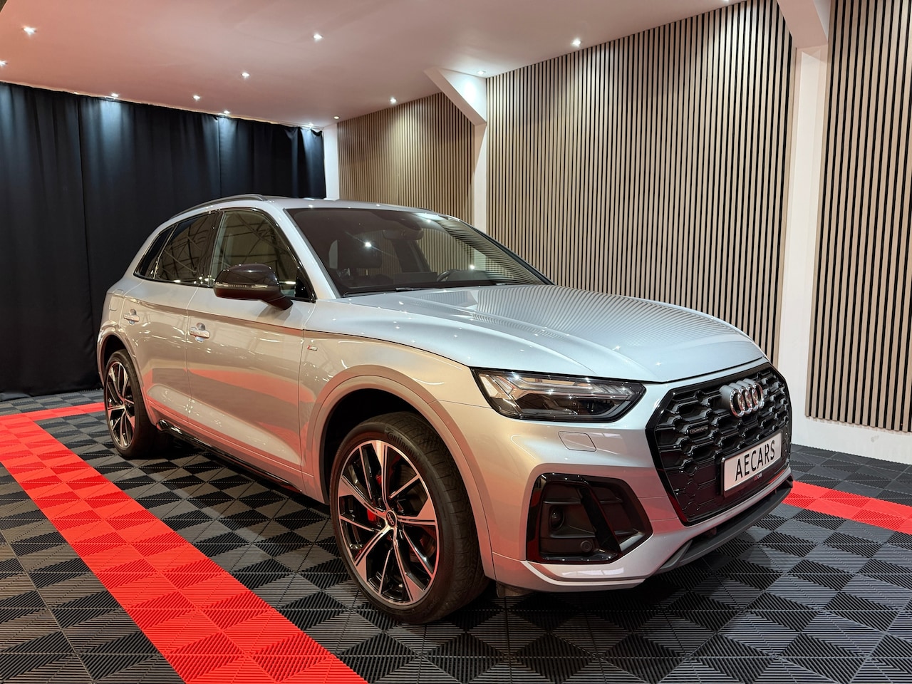 Audi Q5 - 55 TFSI e S-Line edition Pano 360 Cam Matrix Led - AutoWereld.nl