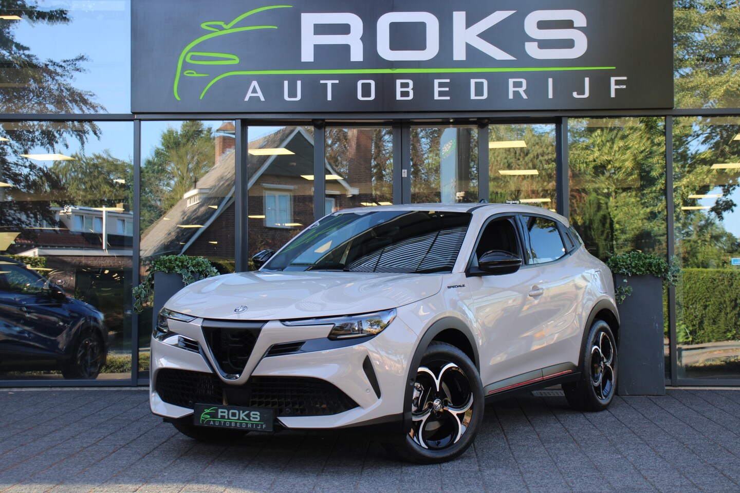 Alfa Romeo Junior - 1.2 Turbo Hybrid Ibrida Speciale - AutoWereld.nl