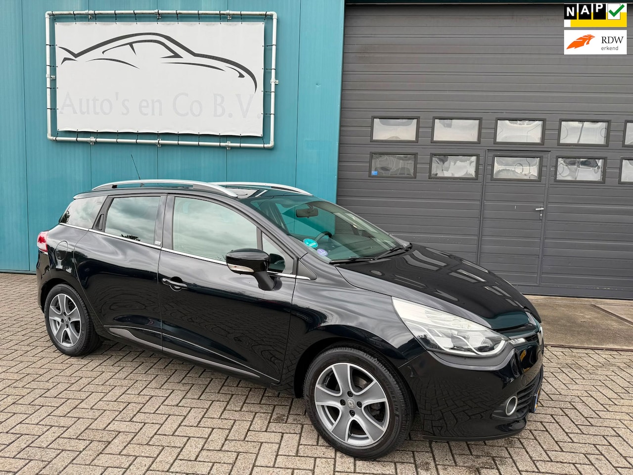 Renault Clio Estate - 0.9 TCe Night&Day Airco Navigatie Cruise 16" Lm velgen Pdc NL Auto NAP - AutoWereld.nl