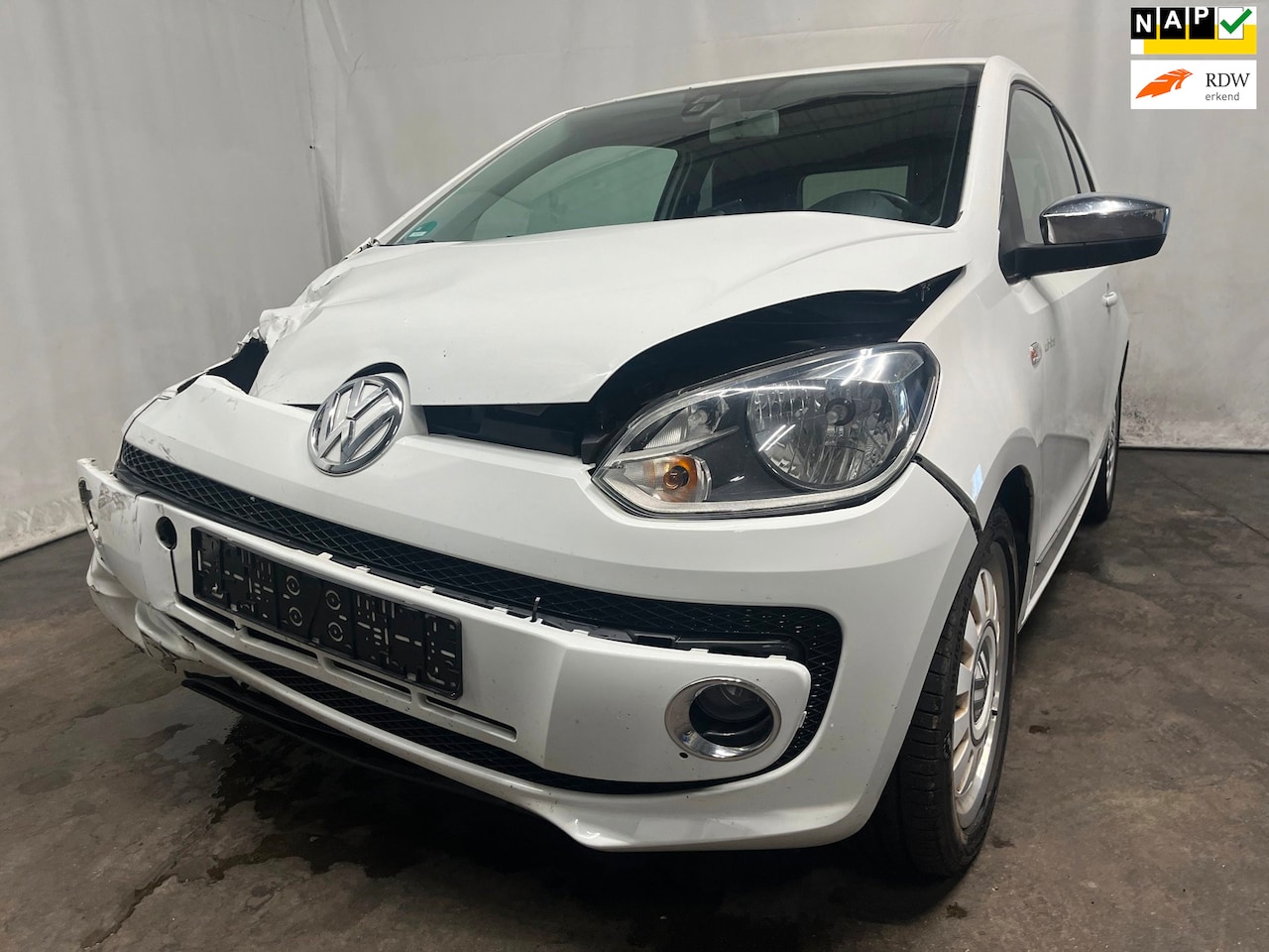 Volkswagen Up! - 1.0 high up! BlueMotion - Front-schade - AutoWereld.nl