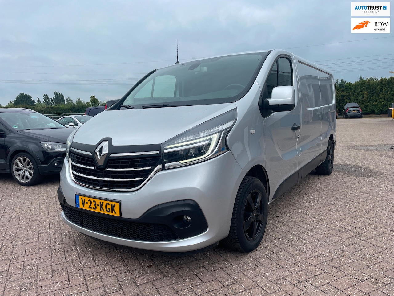Renault Trafic - 2.0 dCi 145 T29 L2H1 Comfort 2.0 dCi 145 T29 L2H1 Comfort - AutoWereld.nl