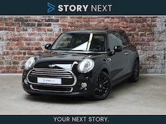 MINI Cooper - Hatchback First Born Edition 3 Deurs / Navigatiesysteem / Parkeersensoren achter / Bluetoo