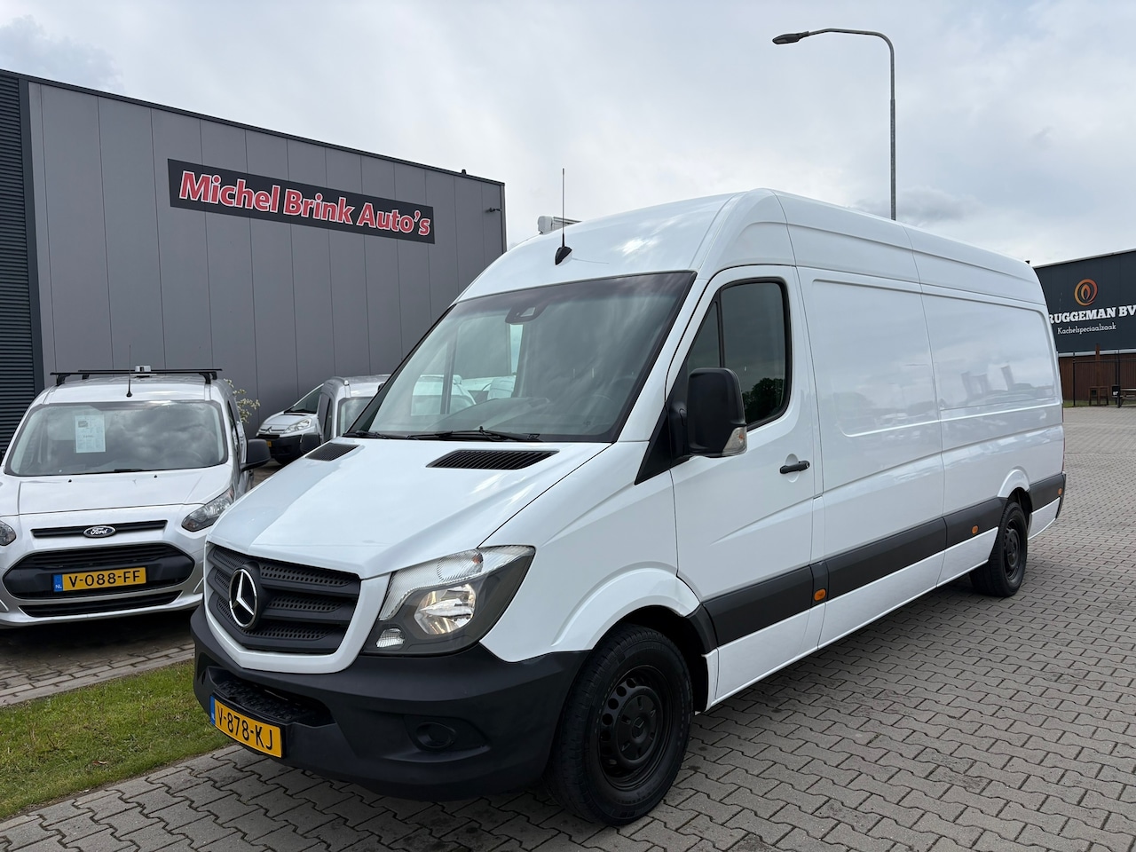 Mercedes-Benz Sprinter - 316 163PK 432 L3H2 Crossbus - AutoWereld.nl
