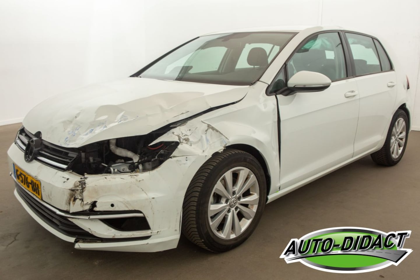 Volkswagen Golf - 1.6 TDI Navi Clima Comfortline - AutoWereld.nl