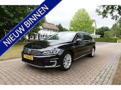 Volkswagen Passat Variant - 1.4 TSI GTE Highline | Trekhaak | Stoelverwarming | Elektr. Kofferklep | Camera | DAB |