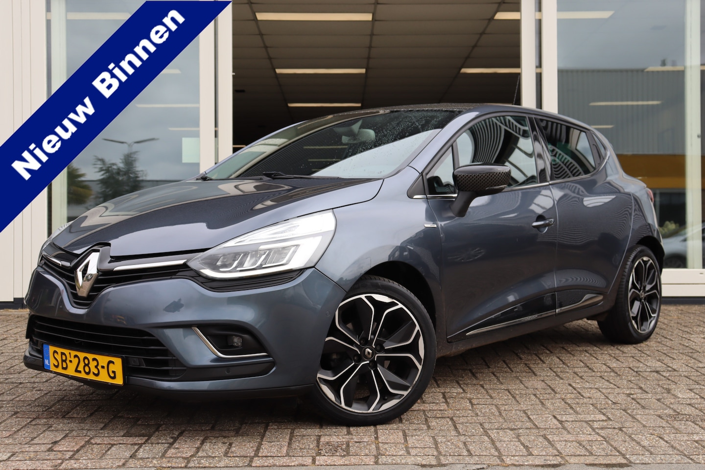 Renault Clio - 1.2 TCe Bose 1.2 TCe Bose, Automaat, Camera A, Climate, Cruise, Dealer Onderhouden, PDC V+A, Navi, Prij - AutoWereld.nl