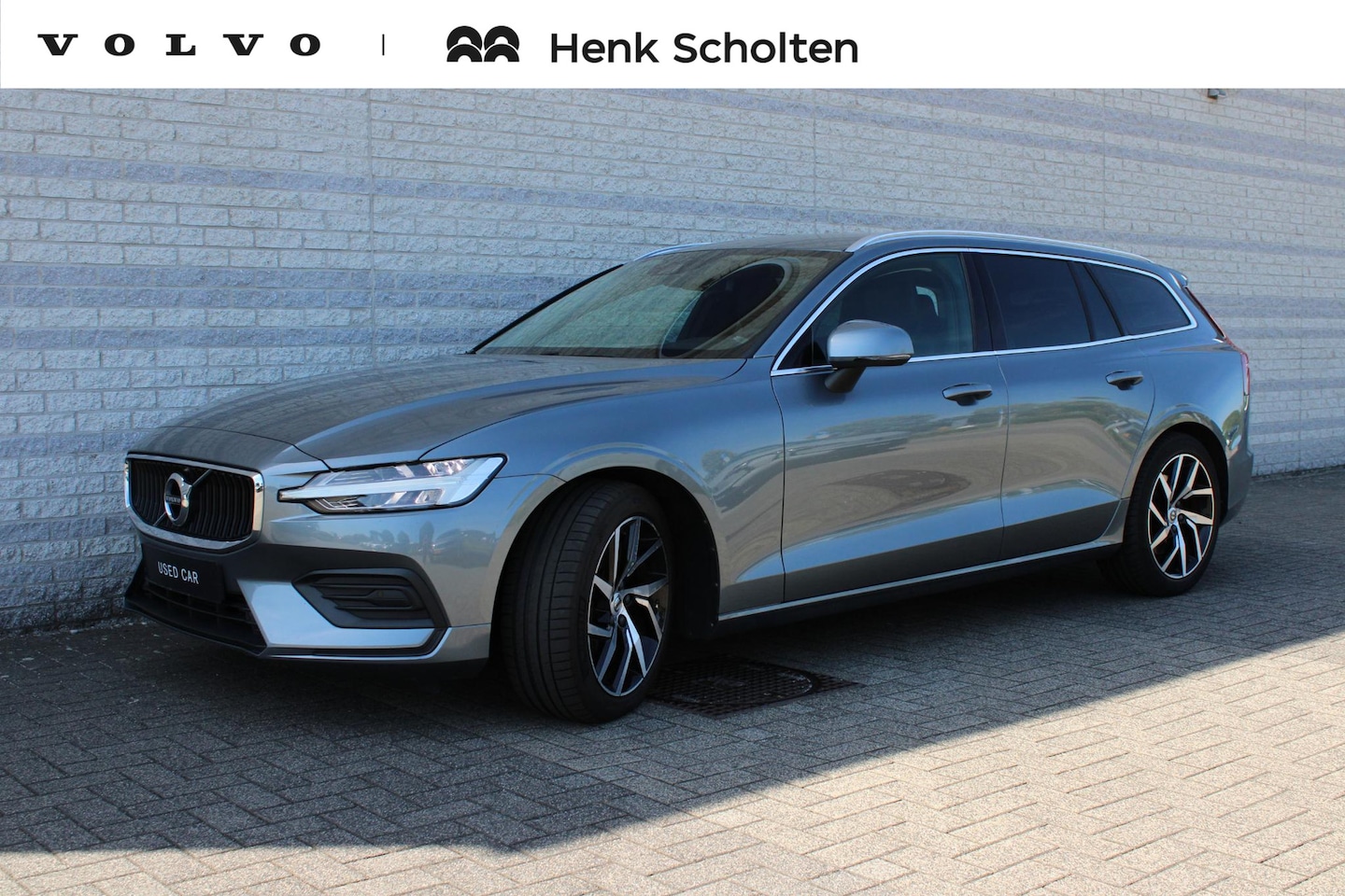 Volvo V60 - 2.0 T5 Momentum | Achteropkomend verkeer waarschuwing | Autonomous Emergency Braking | Bo - AutoWereld.nl