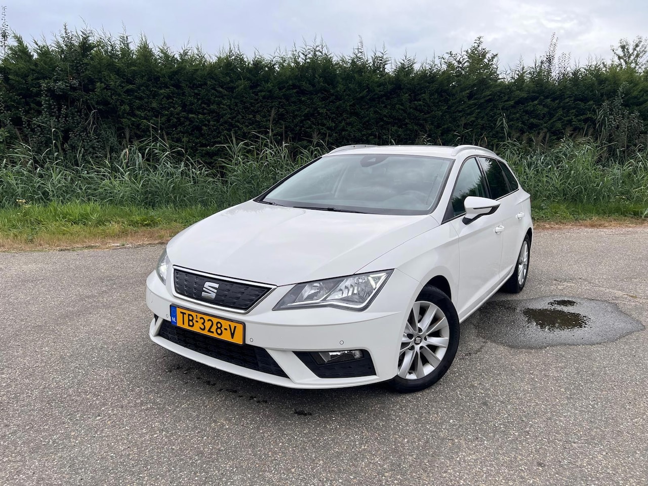SEAT Leon ST - 1.0 EcoTSI Style Business Intense SPORT ECC CARPLAY - AutoWereld.nl