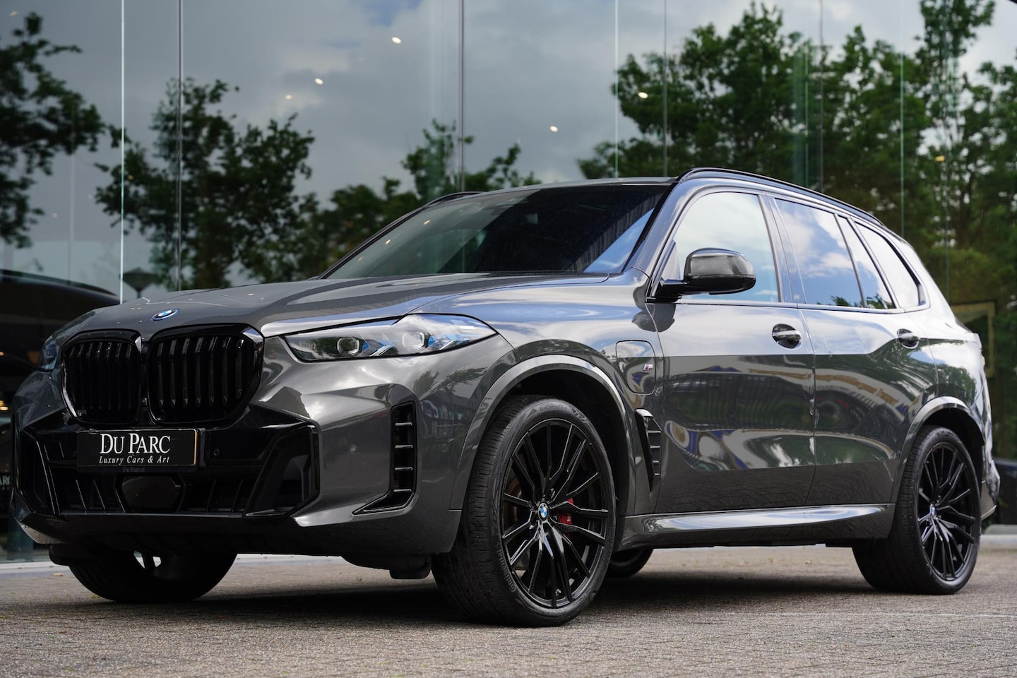 BMW X5 - X-Drive 50 E / Harman Kardon / Trekhaak / 22 Inch - AutoWereld.nl