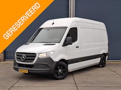Mercedes-Benz Sprinter - 211 2.2 CDI L2H2 AUTOMAAT / TREKHAAK / NAVI / EURO 6 / CARPLAY