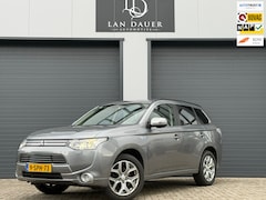 Mitsubishi Outlander - 2.0 PHEV Intense +1E EIG NAP / TREKHAAK