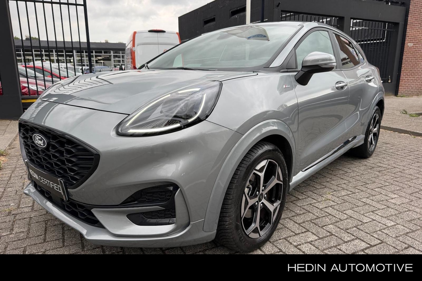 Ford Puma - 1.0 EcoBoost Hybrid ST-Line | Winter Pack | All season banden - AutoWereld.nl