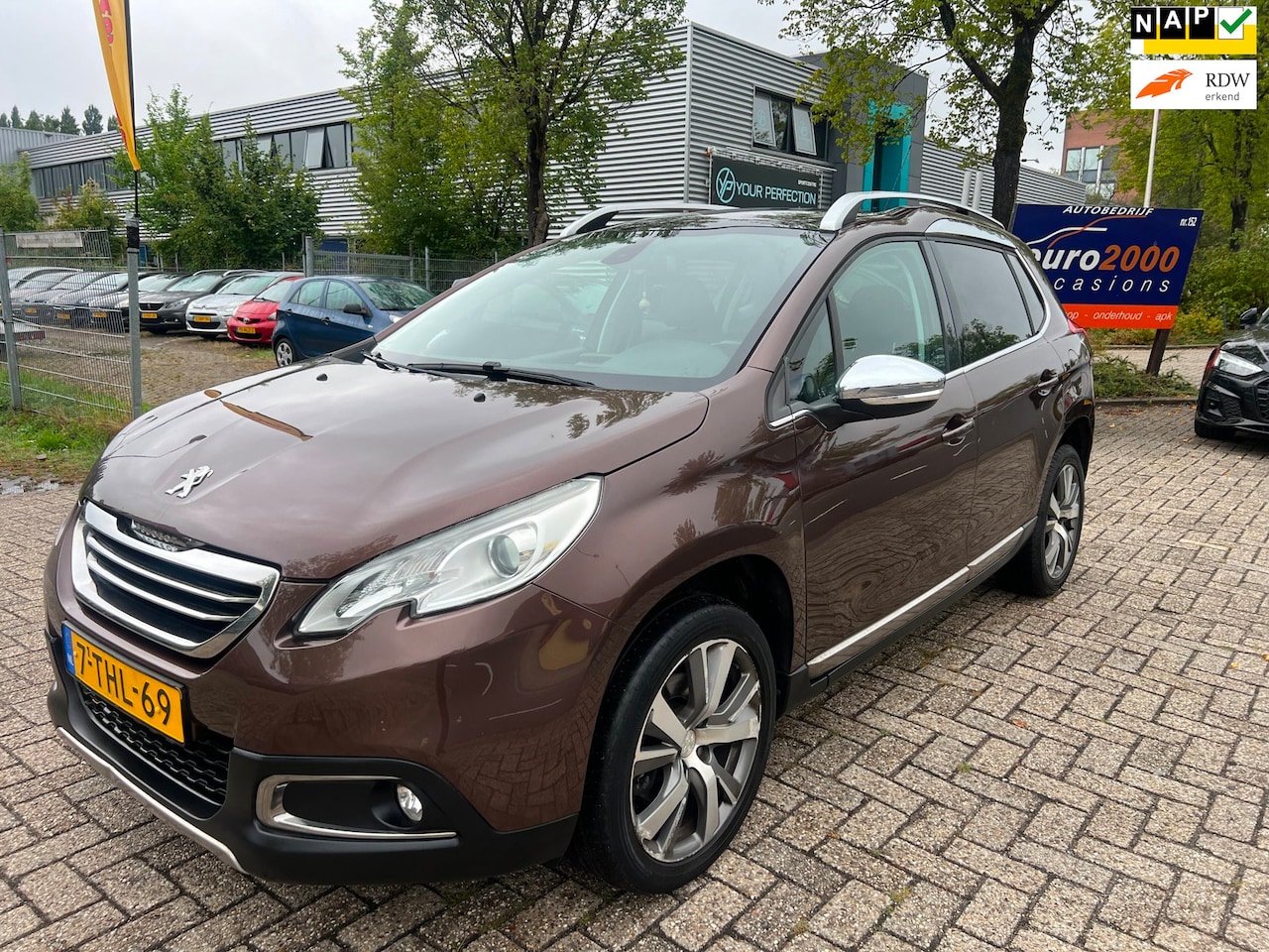 Peugeot 2008 - 1.6 VTi Féline - LUXE - PANORAMA - TIK IN MOTOR ! - AutoWereld.nl