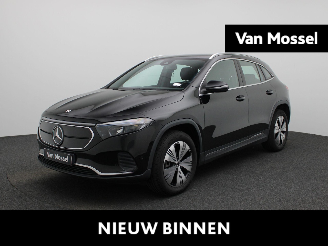 Mercedes-Benz EQA - EQA 250+ Business Line | Apple Carplay / Android Auto | Sfeerverlichting | Stoelverwarming - AutoWereld.nl