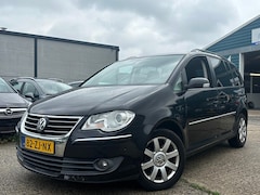 Volkswagen Touran - 2.0 TDi Highline Business |EXPORTPRICE