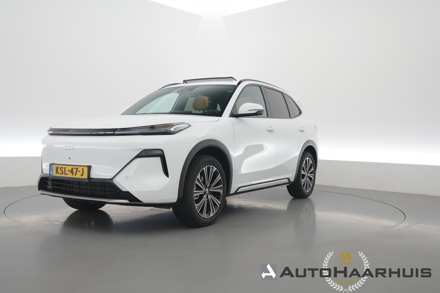 Geely Starray EM-i - 1.5 Max | 18.4 kWh Batterij | 83km WLTP | Stoel- stuurverw. | Pano | 360cam | Stoelvent. | - AutoWereld.nl