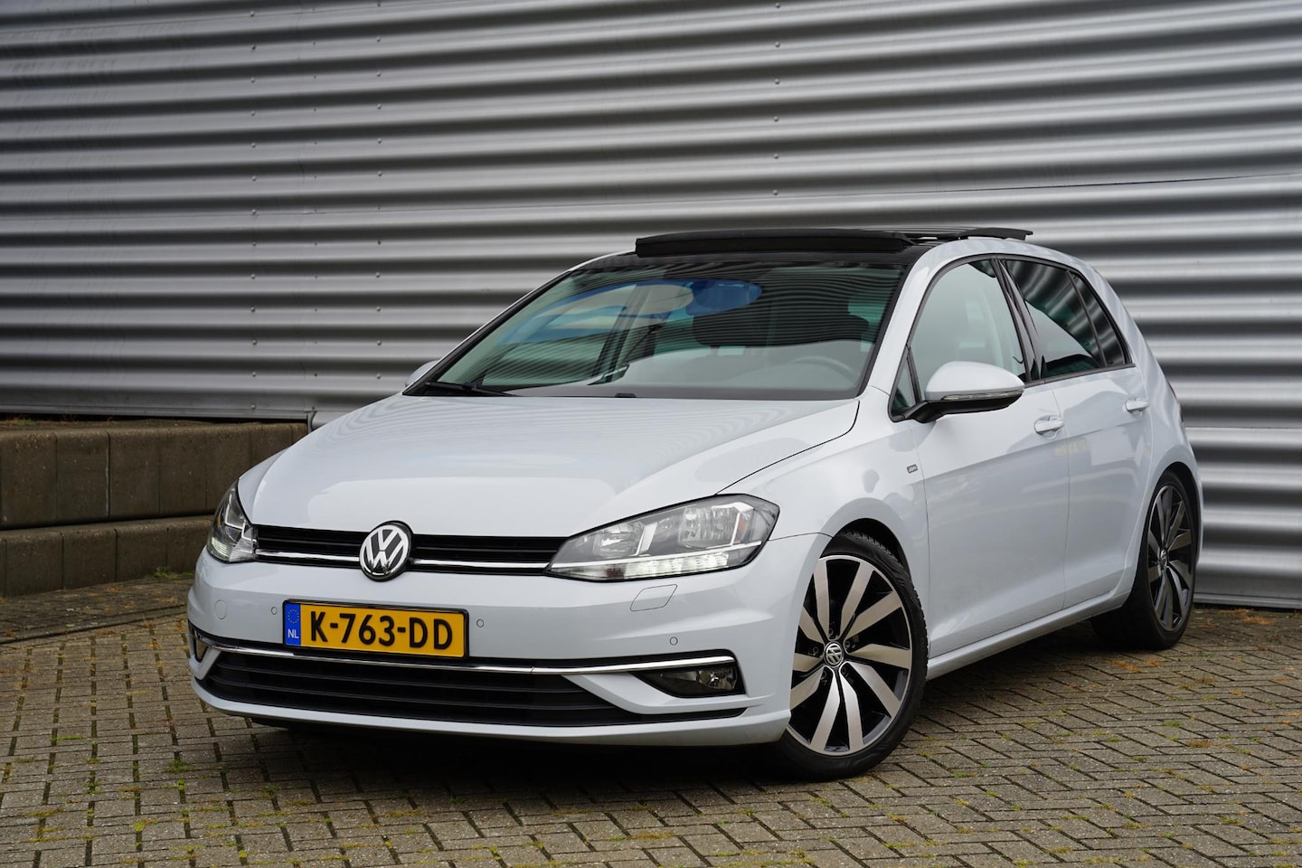 Volkswagen Golf - 1.4 TSI 125PK Highline Join Ecc Cruise Pano BT - AutoWereld.nl