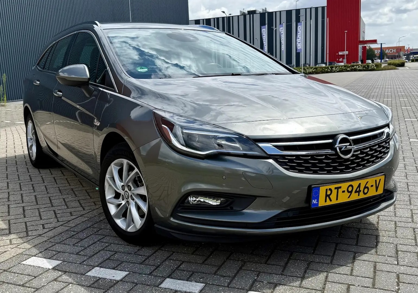 Opel Astra Sports Tourer - 1.0 Business Executive TURBO Apple CarPlay en Android Auto - AutoWereld.nl