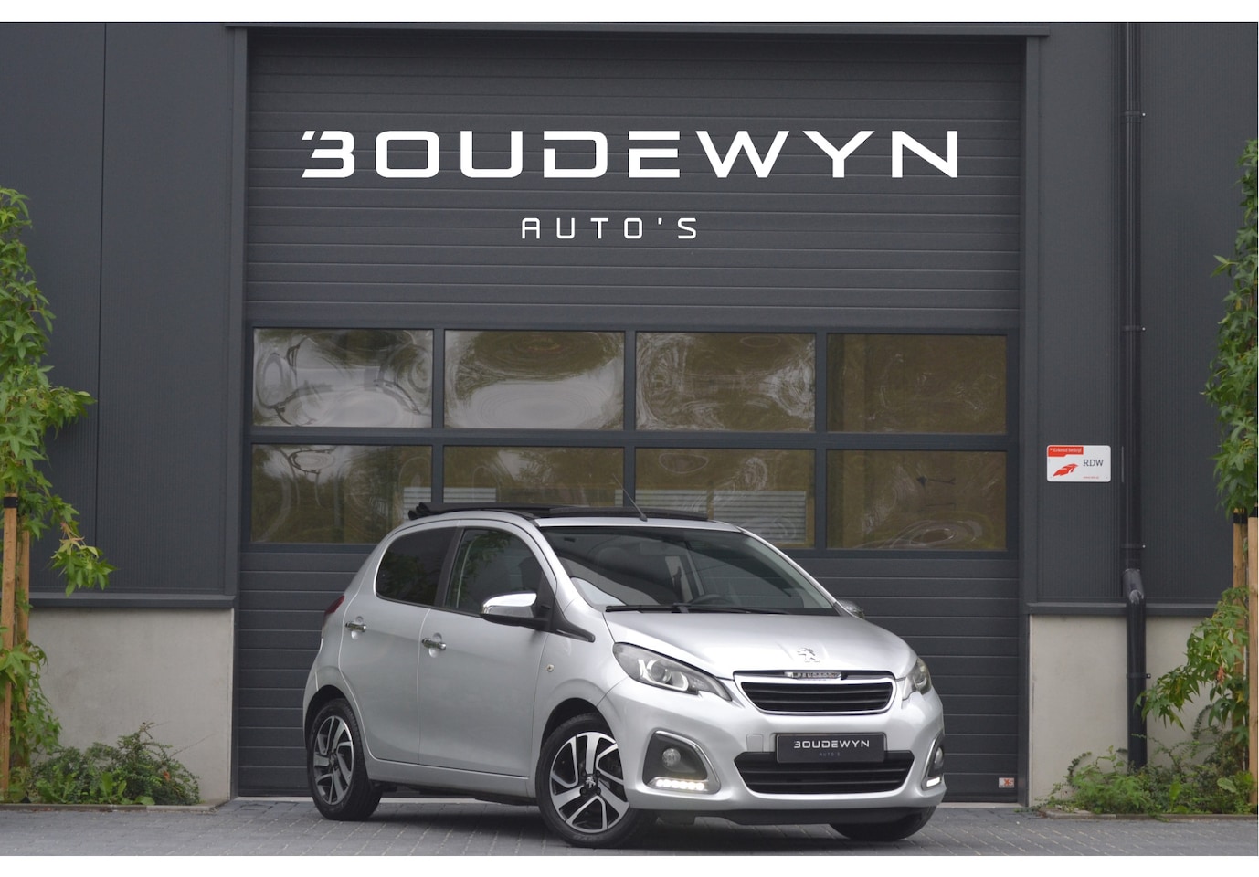 Peugeot 108 - 1.0 e-VTi Envy Cabrio | Bluetooth | Cruise Control - AutoWereld.nl