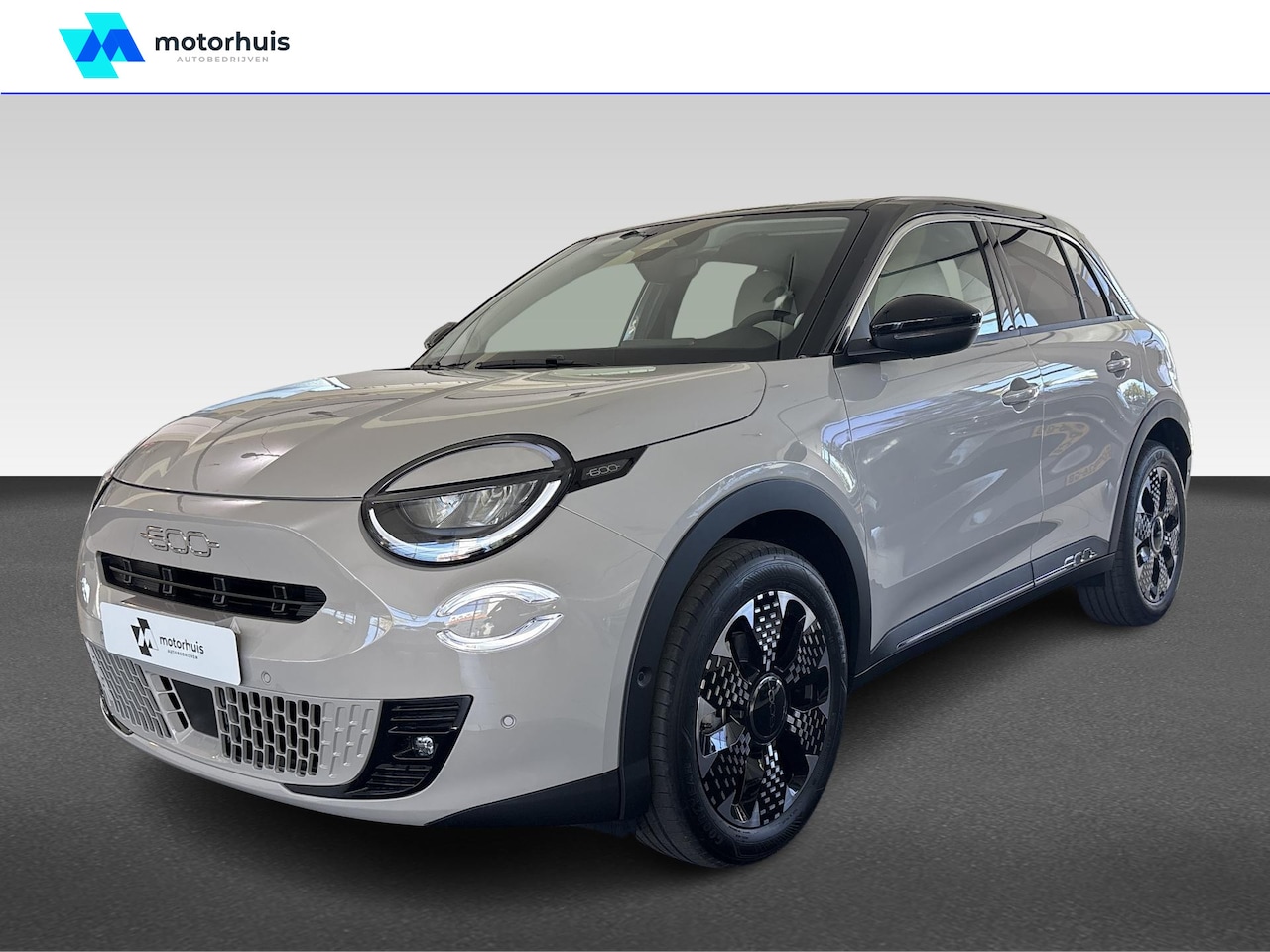 Fiat 600e - La Prima 54kWh Electric | Navi | Apple Carplay & Android Auto | Parkeersesnoren V+A | Elek - AutoWereld.nl