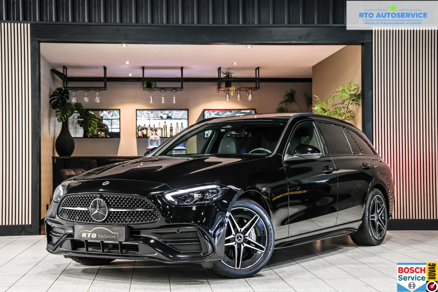 Mercedes-Benz C-klasse Estate - 300 e AMG Line|Night|Pano|Sfeer - AutoWereld.nl