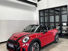MINI Cabrio - 2.0 Cooper S John Cooper Works F1 aut/Camera/18"Jcw/Hk/Navi/Btw/Vol