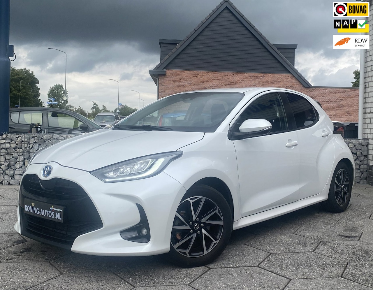 Toyota Yaris - 1.5 Hybrid Dynamic/ Virtual CP/ DriveAssist/ CarPlay/ Fabrieksgarantie/ NAP/ Dealeronderho - AutoWereld.nl