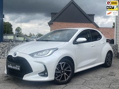Toyota Yaris - 1.5 Hybrid Dynamic/ Virtual CP/ DriveAssist/ CarPlay/ Fabrieksgarantie/ NAP/ Dealeronderho