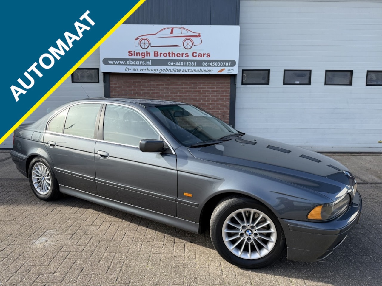 BMW 5-serie - 530i EXE AUT FACELIFT Y-TIMER ZEER*MOOI INRUIL MOG!!!! - AutoWereld.nl