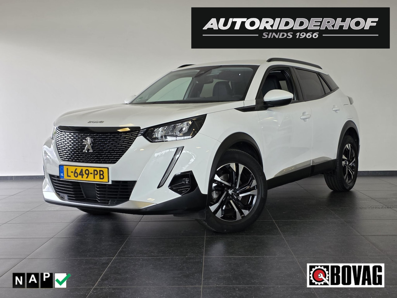 Peugeot 2008 - 1.2 PureTech Allure Pack | Climate Control | Cruise Control | Apple Carplay & Android Auto - AutoWereld.nl