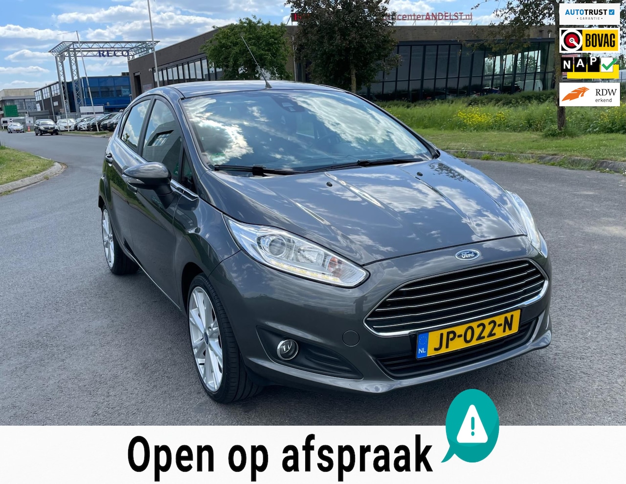 Ford Fiesta - 1.0 EcoBoost Titanium 1.0 EcoBoost Titanium, Aut, 5drs, Trekhaak, Navi, Cruise, Pdc, Geen import, Nap, Volledig - AutoWereld.nl