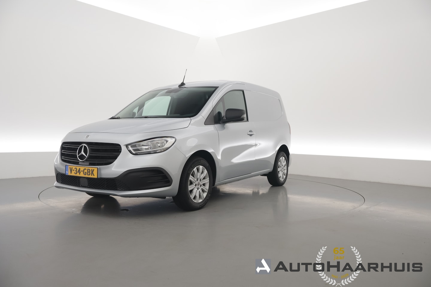 Mercedes-Benz Citan - 110 CDI L1 Pro | Camera | Cruise | Zilver met. | Trekhaak - AutoWereld.nl