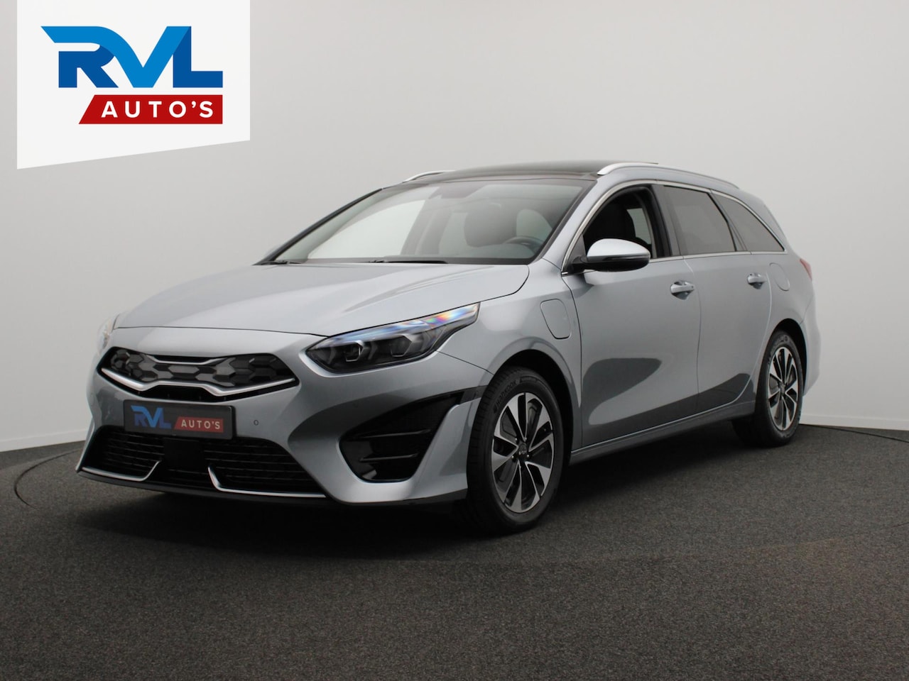 Kia Cee'd Sportswagon - Ceed 1.6 GDI PHEV DynamicPlusLine | Pano/Dak | Trekhaak | Adapt.Cruise/Control | Camera | - AutoWereld.nl