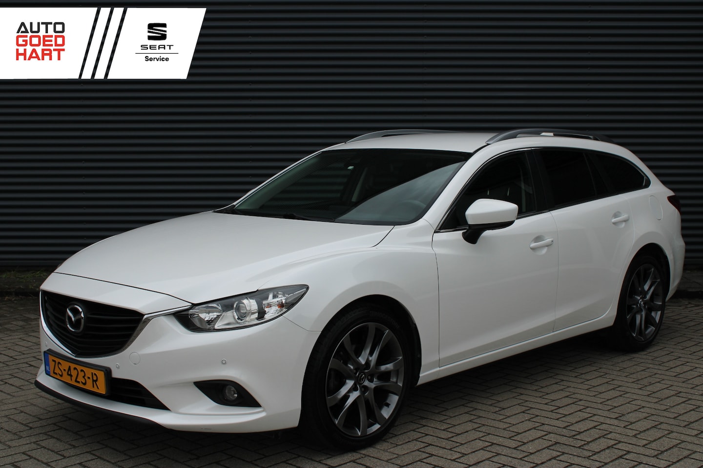Mazda 6 Sportbreak - 2.0 SkyActiv-G 145 TS Navigatie Cruise - AutoWereld.nl