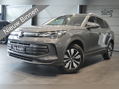 Volkswagen Tiguan - 1.5 eHybrid Life 30 Years Edition camera carplay 17 inch