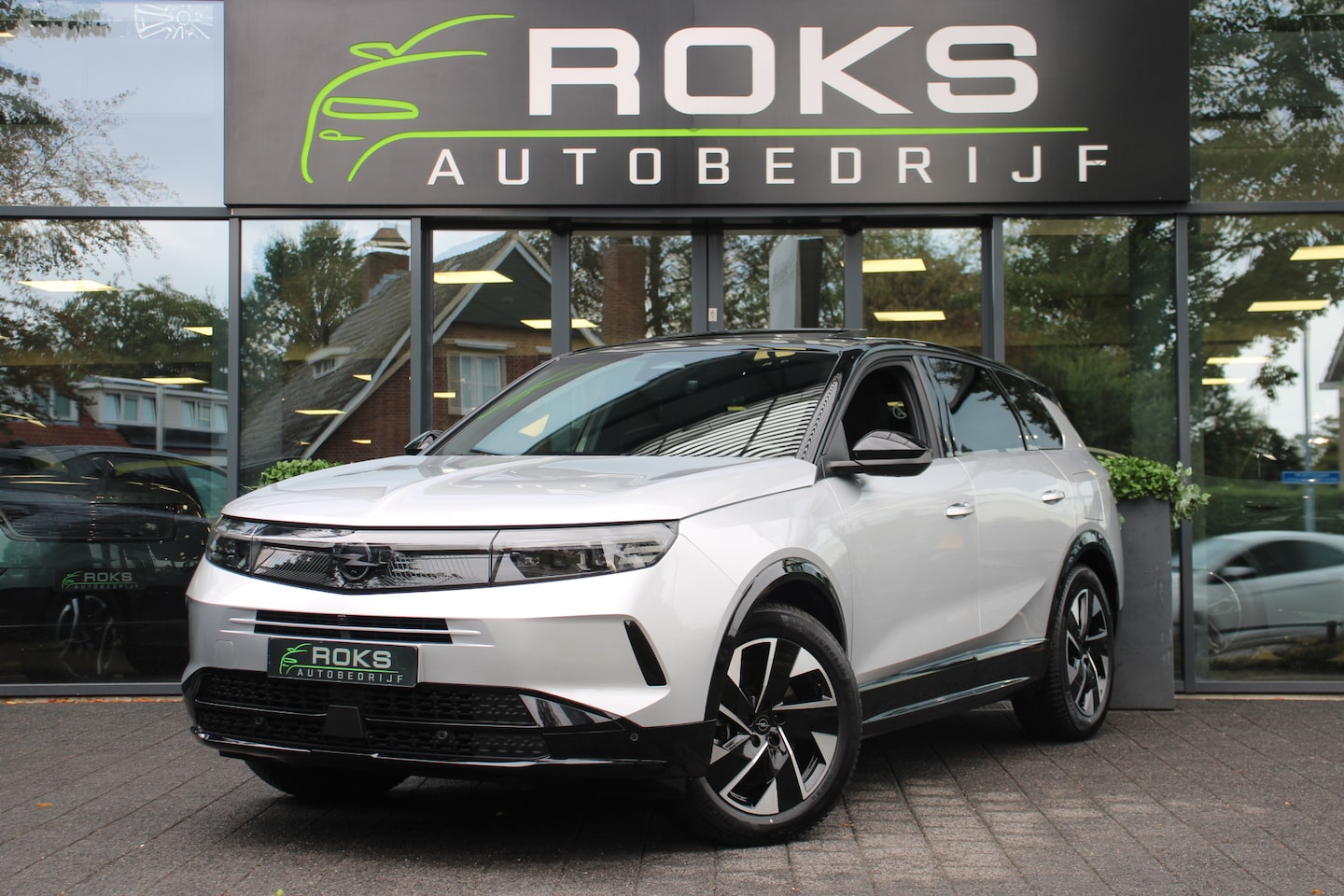 Opel Grandland - 1.6 Turbo Plug-in-Hybrid GS LederAGR/Focal/Headup/Keyless/360Camera/Panoramadak - AutoWereld.nl