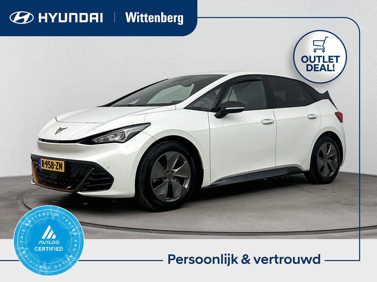 CUPRA Born - Essential 62 kWh | ACTIE! | All Season | Sportstoelen | Apple Carplay | Android Auto | Par - AutoWereld.nl