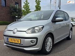Volkswagen Up! - 1.0 high up BlueMotion NAVIGATIE 2 X SLEUTELS