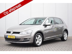 Volkswagen Golf - 1.2 TSI Trendline Priv/Glass Ecc Cruise Pdc Winterpakket/Stoelverwarming 67dkm
