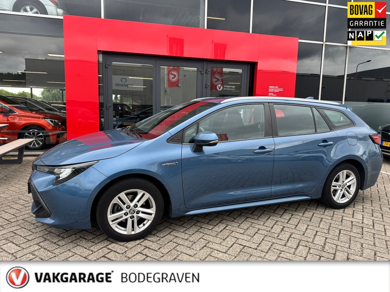 Toyota Corolla Touring Sports - 1.8 Hybrid Business | Apple Carplay/Android | Camera | - AutoWereld.nl