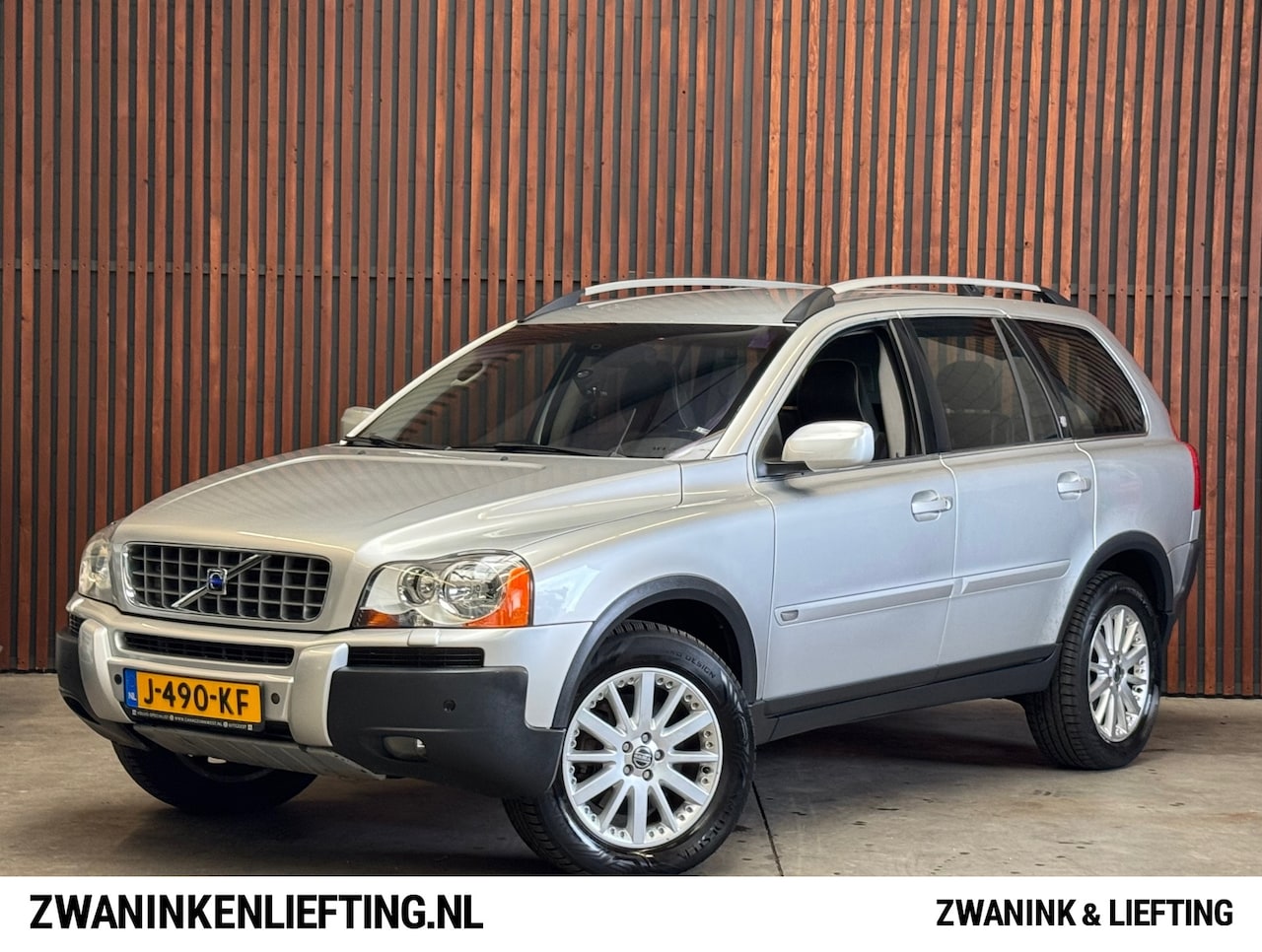 Volvo XC90 - 2.5 T AUT. Kinetic 7P Clima-Cruise-PDC-Stoelverw.-Trekhaak - AutoWereld.nl