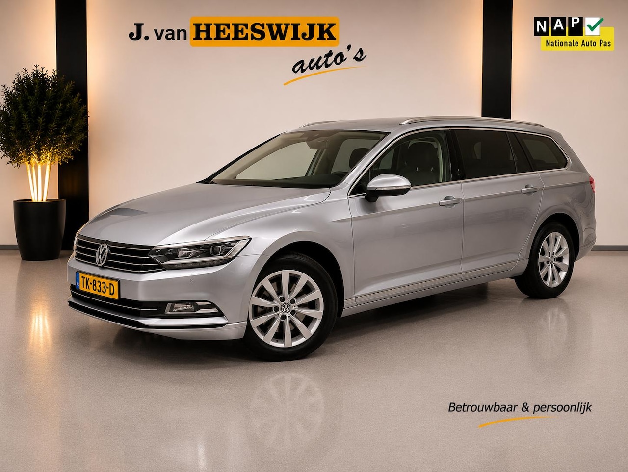 Volkswagen Passat Variant - 1.4 TSI Comfortline Business Pdc | Lmv | Navi | Automaat - AutoWereld.nl