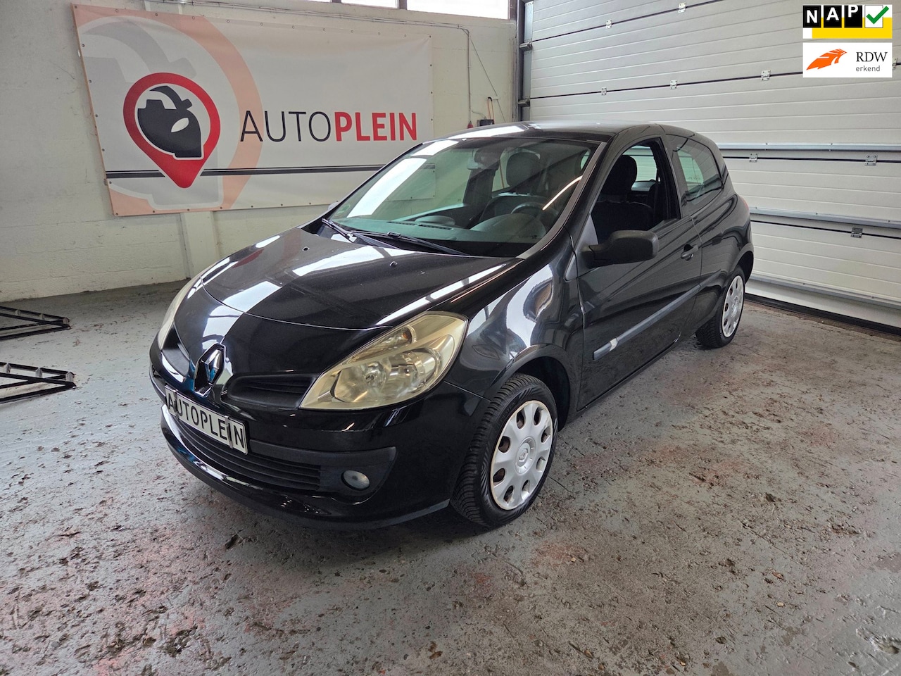 Renault Clio - 1.2 Special Line 1.2 Special Line - AutoWereld.nl