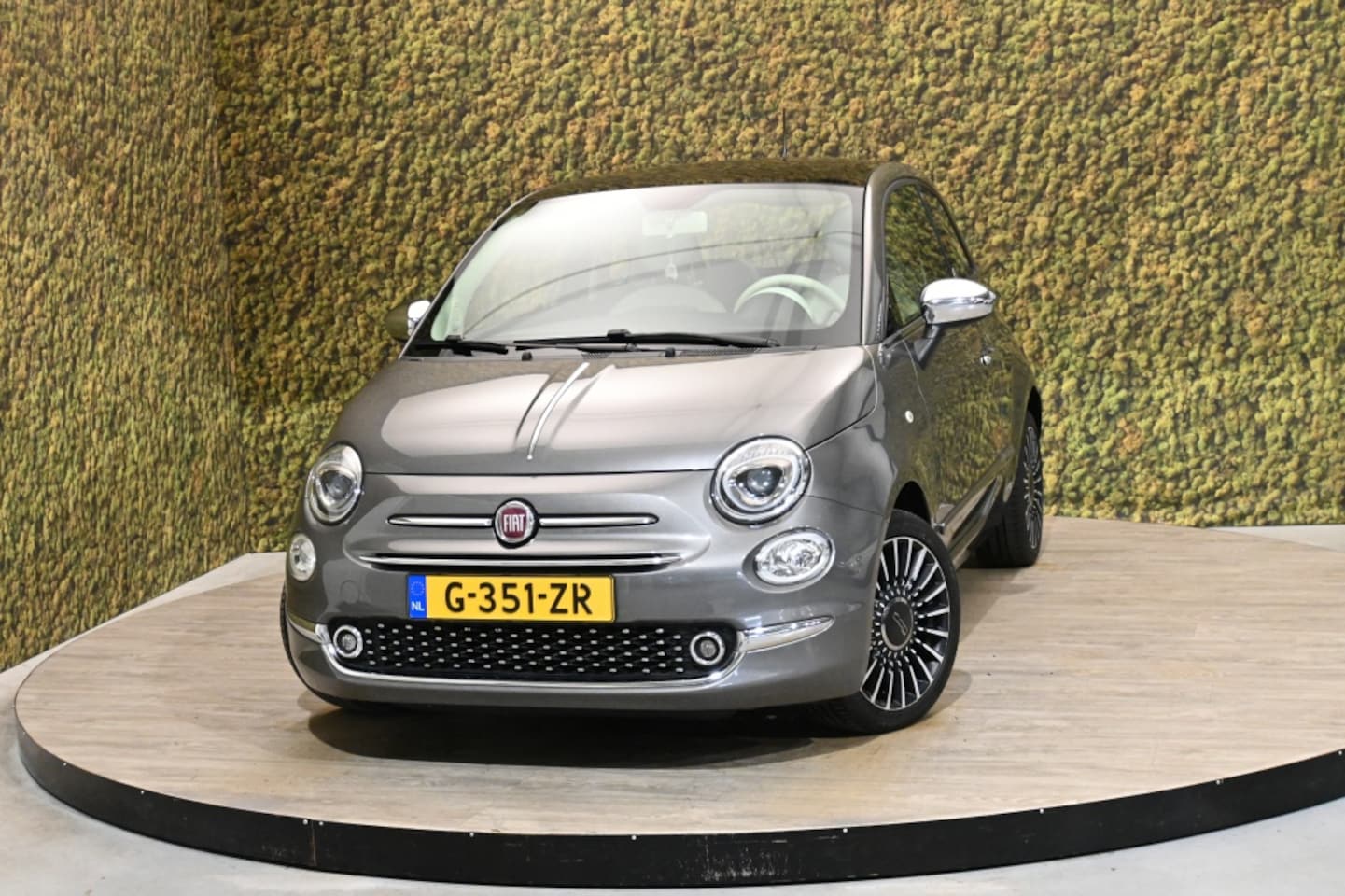 Fiat 500 - 1.2 Lounge | Carplay | PDC | Airco - AutoWereld.nl