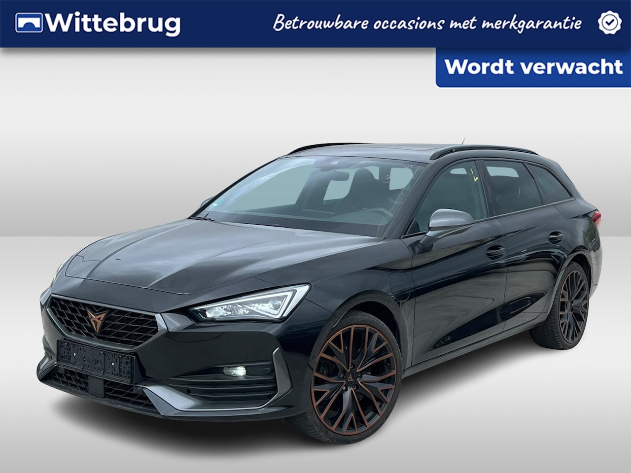 CUPRA Leon Sportstourer - 1.4 e-Hybrid 245pk Performance Supersport DSG Automaat 19" LM velgen / Supersport / Memory - AutoWereld.nl