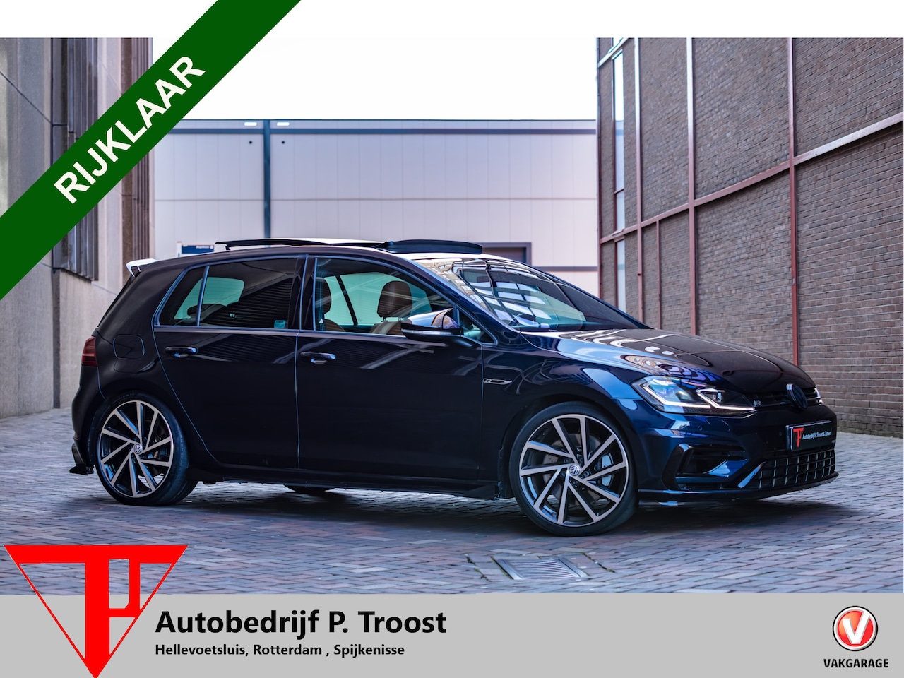 Volkswagen Golf - 2.0 TSI 4Motion R Performance Akrapovic/Panoramadak/Navigatie/Achteruitrijcamera/Dynaudio/ - AutoWereld.nl