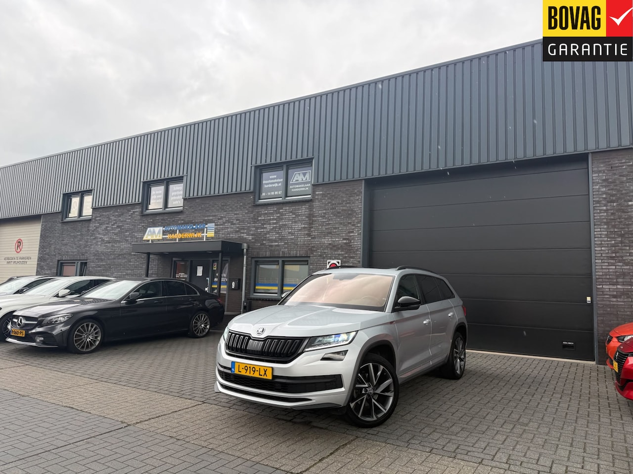 Skoda Kodiaq - 1.5 TSI Sportline Business | 1E EIGENAAR | 3/6/12 MND GARANTIE | AUTOMAAT | PANO | LED | D - AutoWereld.nl